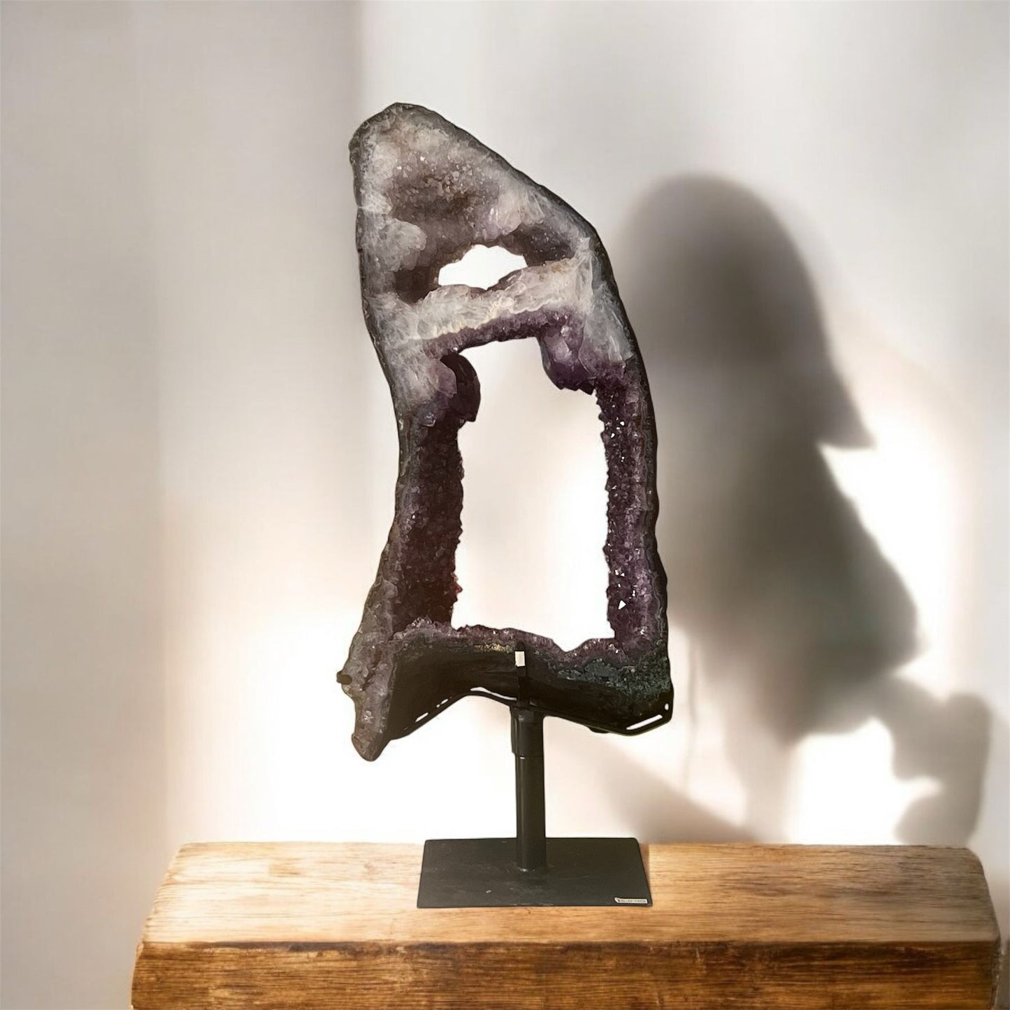 Amethyst Statement Portal 15.6kg