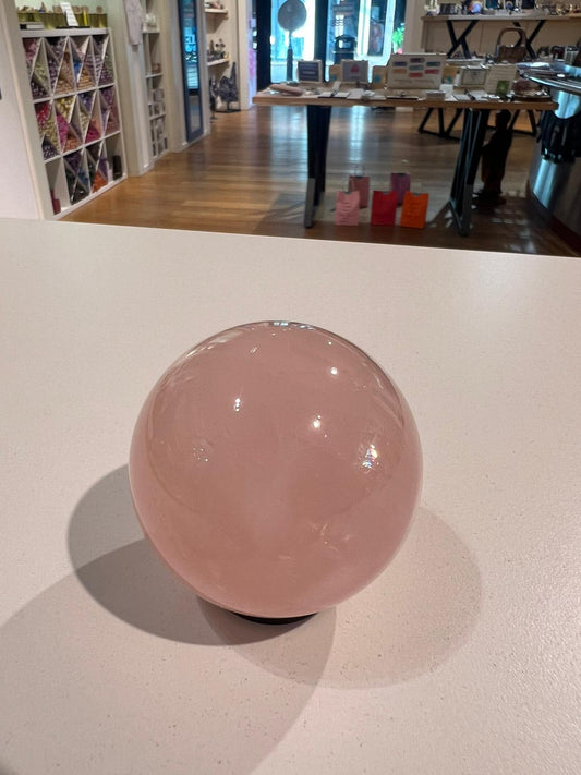 Rose Quartz Sphere ( 249g )