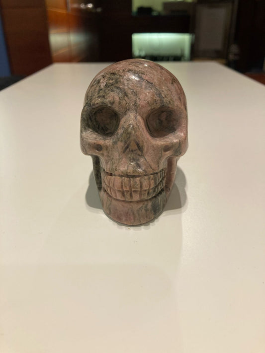 Rhodonite Skull ( 475g )
